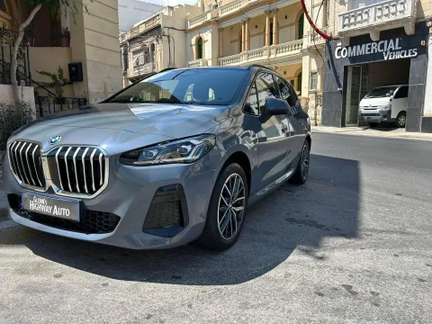 BMW 225e X drive M Sport
