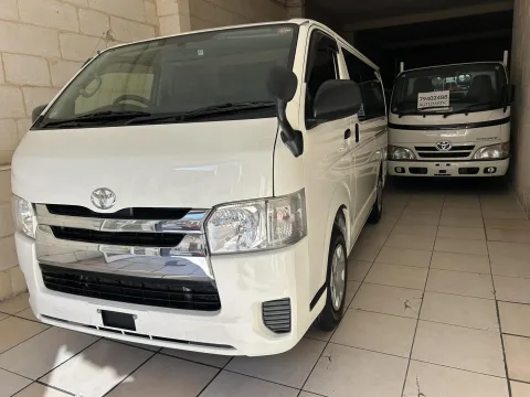 Toyota Hiace GL 2017